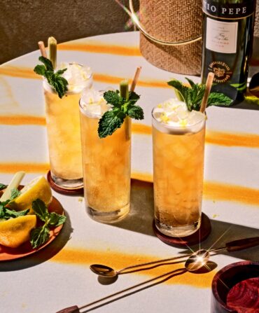 sherry cobbler cocktails